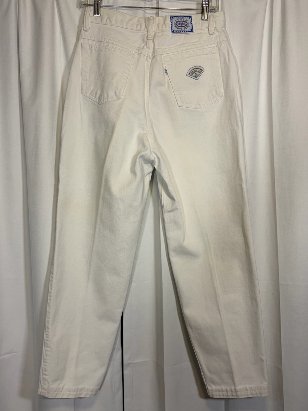 RARE Vintage Levi’s Native Blue Label White High Waisted Mom Jeans. 27 waist.